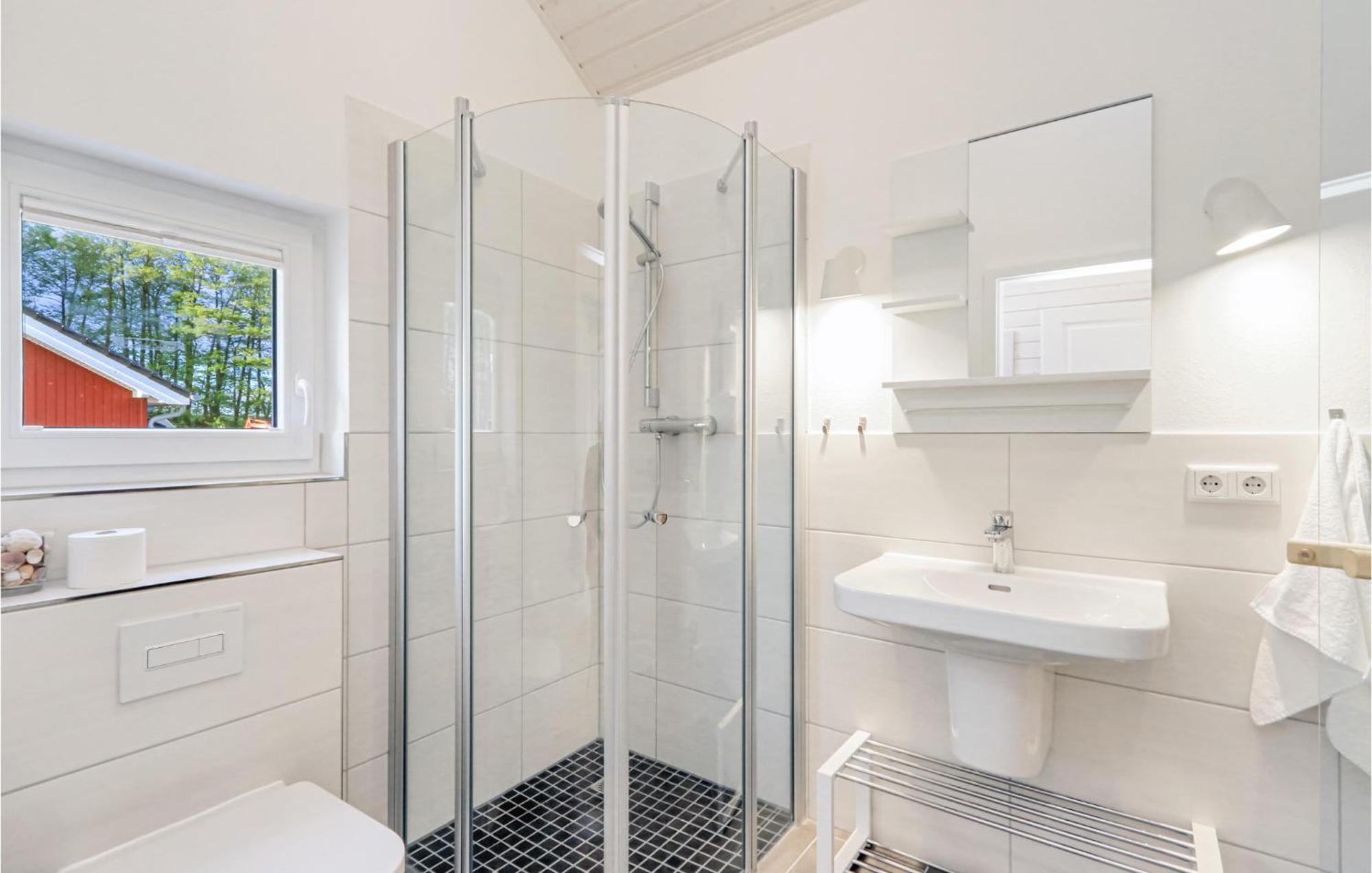 Cozy Home In Krems Ii-Warderbrueck With Wifi Gols Ngoại thất bức ảnh